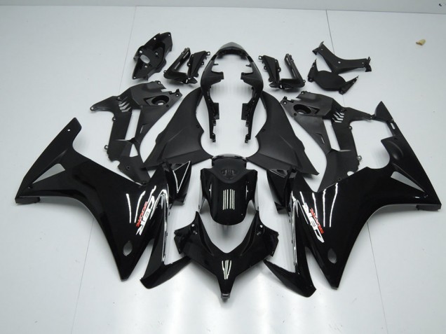 Carenado Honda CBR 500 RR 13-15 - Brillante Negro Carenado Honda CBR 500 RR 13-15 - Brillante Negro