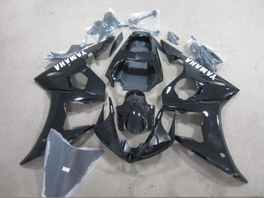 Carenado Yamaha R6 03-05 - Negro Blanco Calcomanía