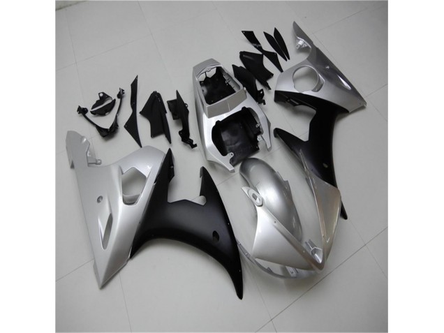 Carenado Yamaha R6 03-05 - Plata Negro Carenado Yamaha R6 03-05 - Plata Negro