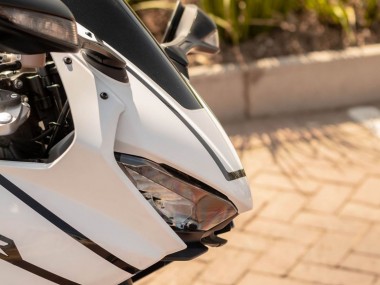 Carenados Moto Honda CBR1000RR 2017-2023 - Blanco Negro Raya Fireblade