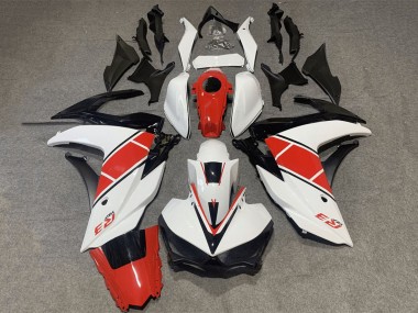 Carenado Moto Yamaha YZF R3/R25 2015-2018 - Blanco Rojo Negro