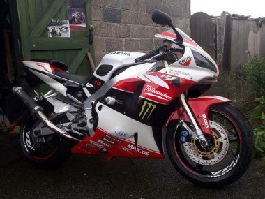 Carenados Moto Yamaha YZF 1000 R1 1998-1999 - Rojo Blanco Negro Amarillo Monstruo Milwaukee MAXXIS 11